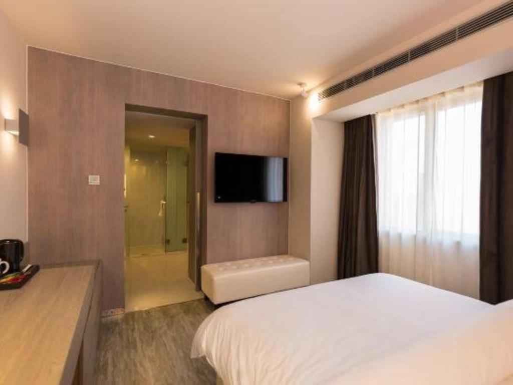 Jinjiang Metropolo Xujiahui Nanhuating Shanghai