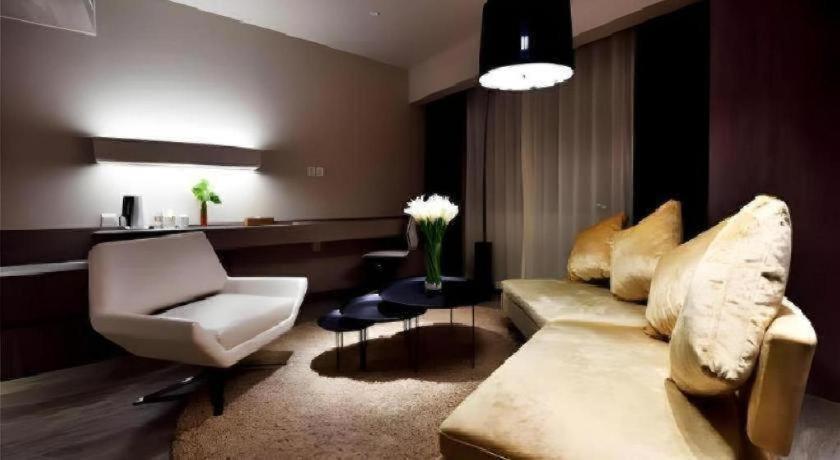 Hotel Jinjiang Metropolo Xujiahui Nanhuating 4*