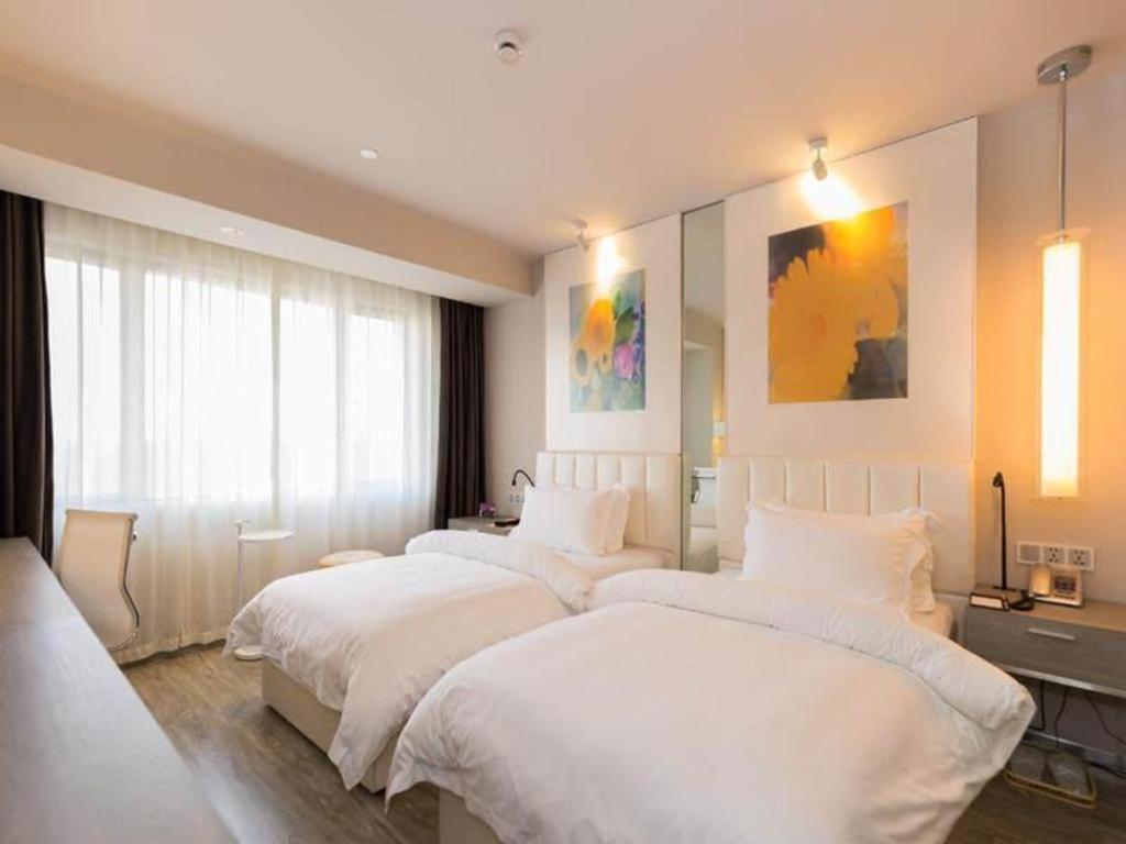 Jinjiang Metropolo Xujiahui Nanhuating
